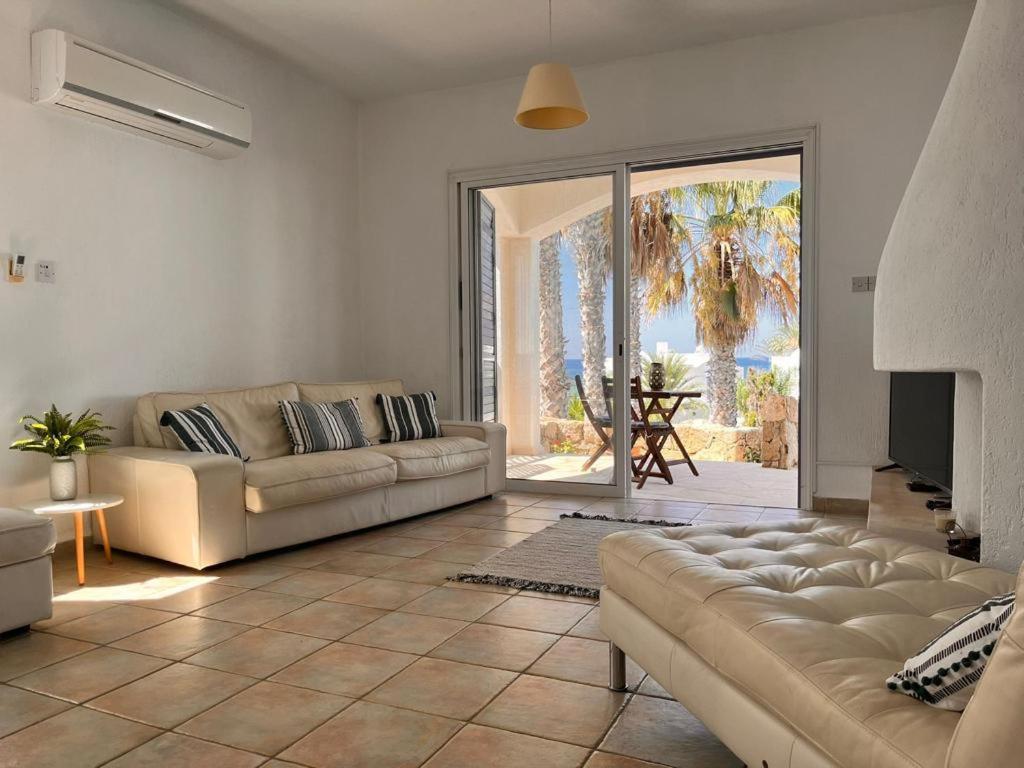 Sky Villa Paphos Ngoại thất bức ảnh